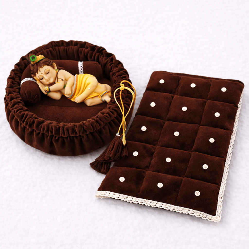 Round Velvet Bedding Set for Laddu Gopal ( Size - 0 to 5 )