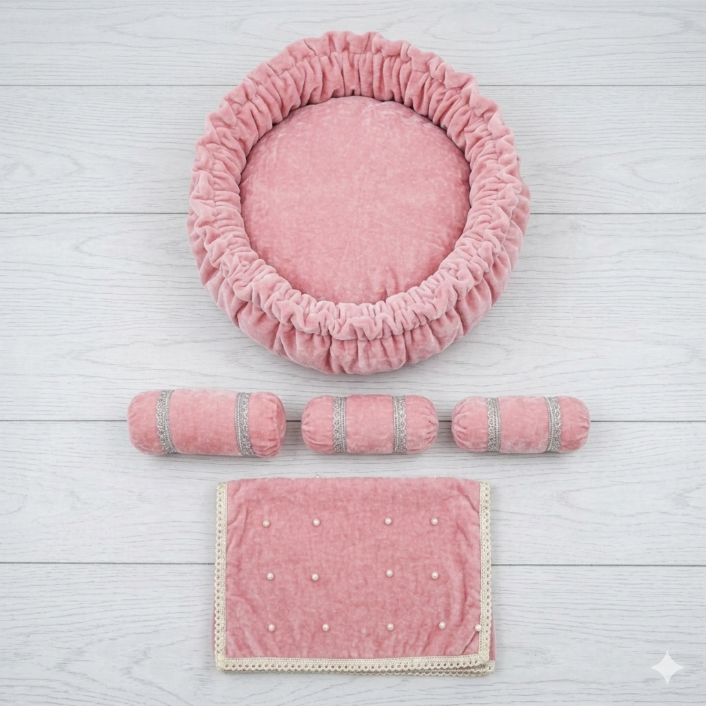 Round Velvet Bedding Set for Laddu Gopal ( Size - 0 to 5 )